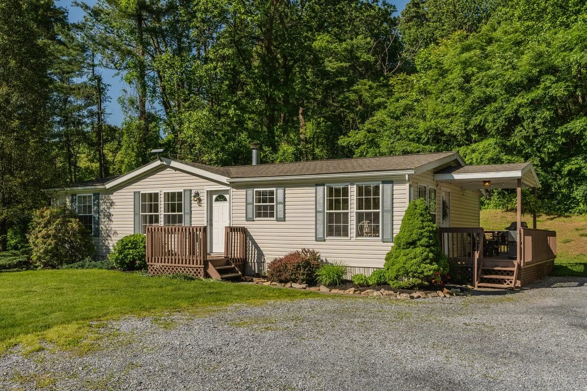 Long lane hideaway* 3 bedrooms* — photo 1 of 52