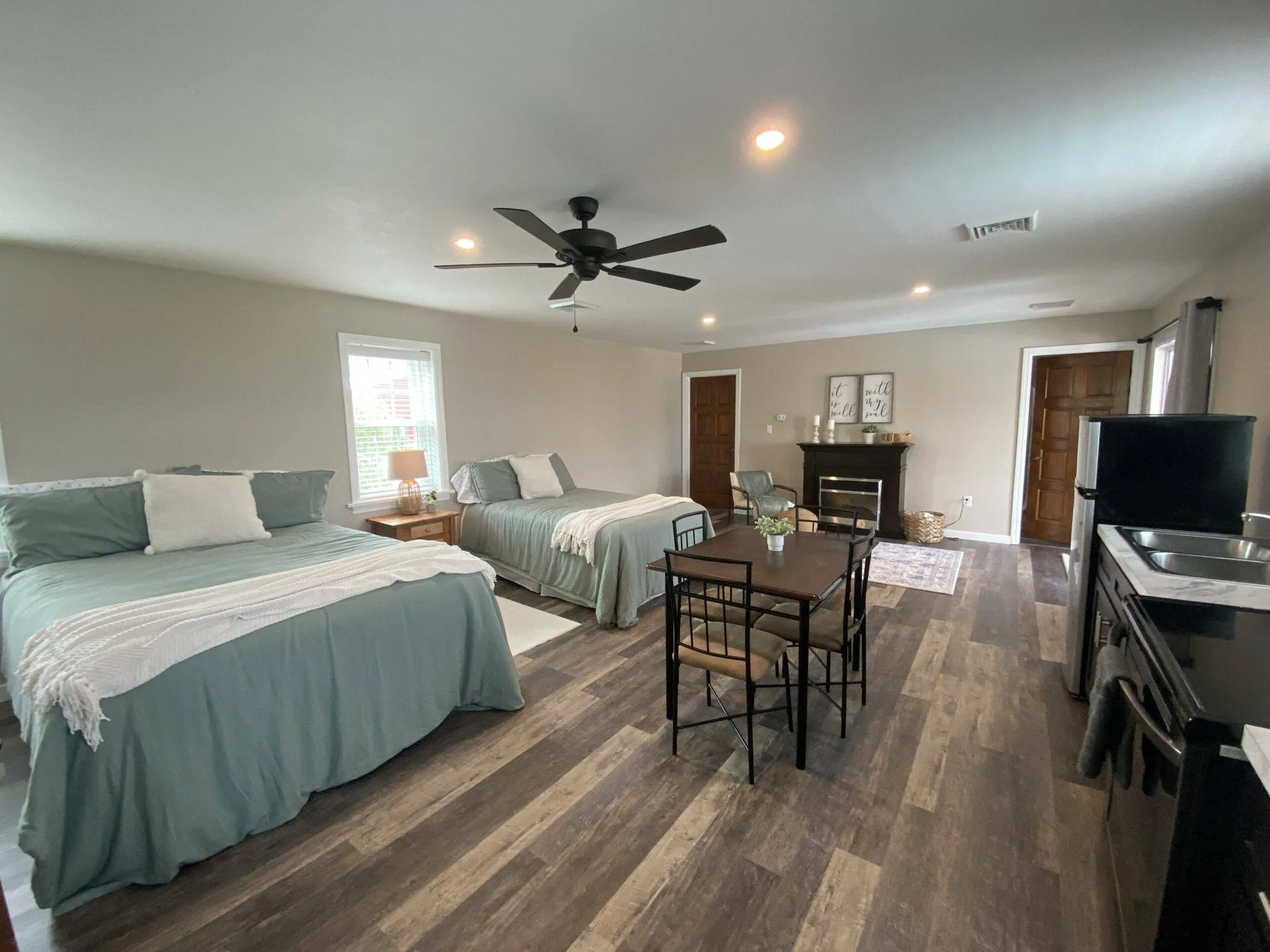 Apartment on Northern Lancaster County Farm — photo 1 of 9